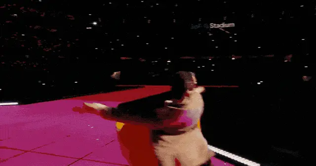 霉霉经济学干翻好莱坞!